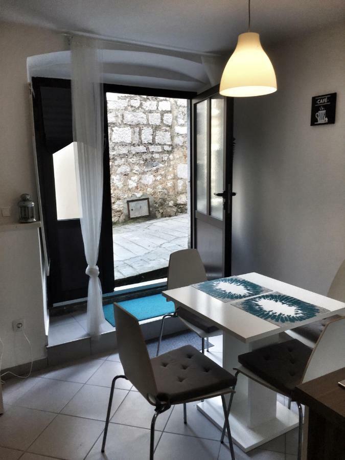 Apartment Estera Jelsa  Exterior photo
