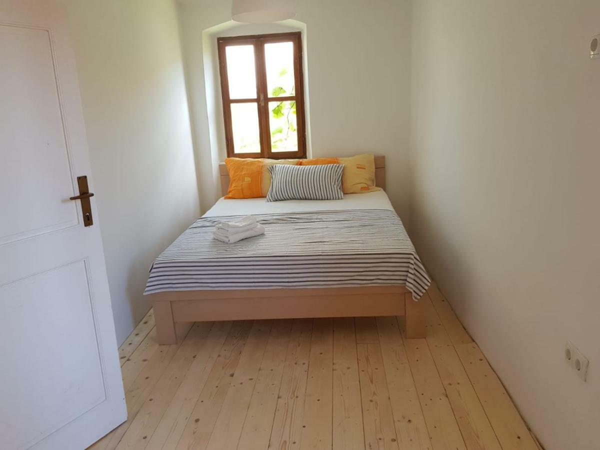 Apartment Estera Jelsa  Exterior photo
